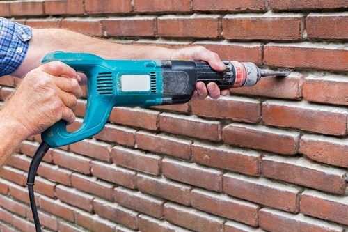 If your
home was constructed before the 1920s, your external walls will likely be
‘solid’ walls, rather than cavity walls that are present in more modern homes.
Insulating solid walls is a different process and can be more expensive – but
it also leads to higher savings than cavity wall insulation.The
solid wall insulation that reduces heat loss within the home is commonly known
as ‘dry lining’ and works by installing insulating material to the walls,
followed by a vapour barrier which provides protection against air penetration.
Almost all property types are suitable for dry lining and thanks to the whole
process able to be done quickly, it is straightforward and hassle-free.